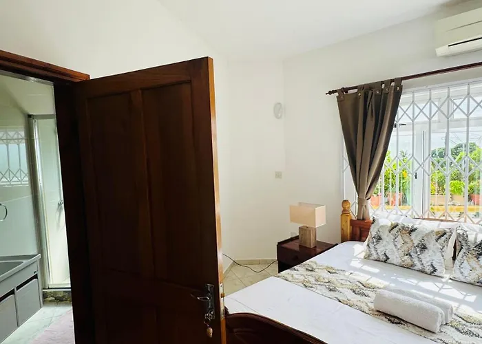 Lägenhet D Bes Self Catering *